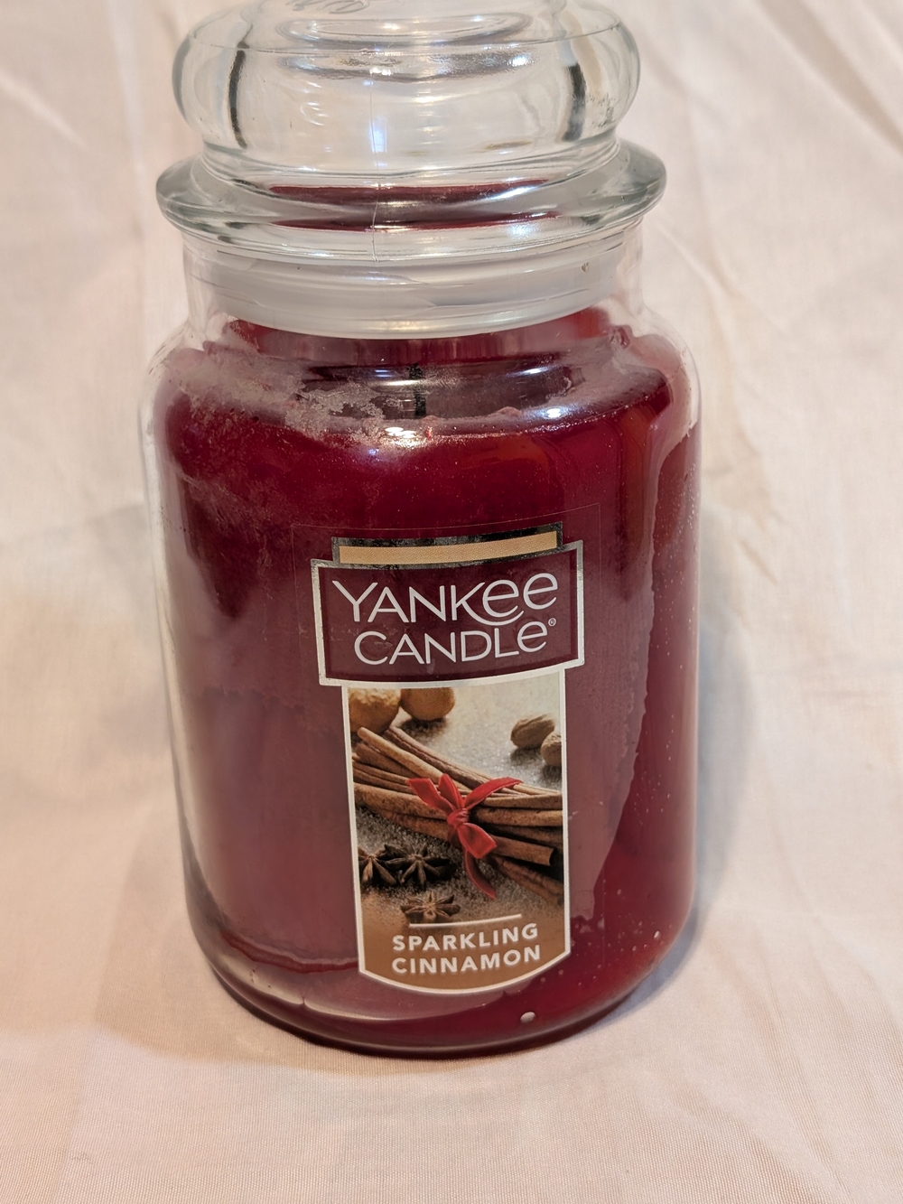 Yankee Candle 22 Oz Sparkling Cinnamon Jar - Rich Red